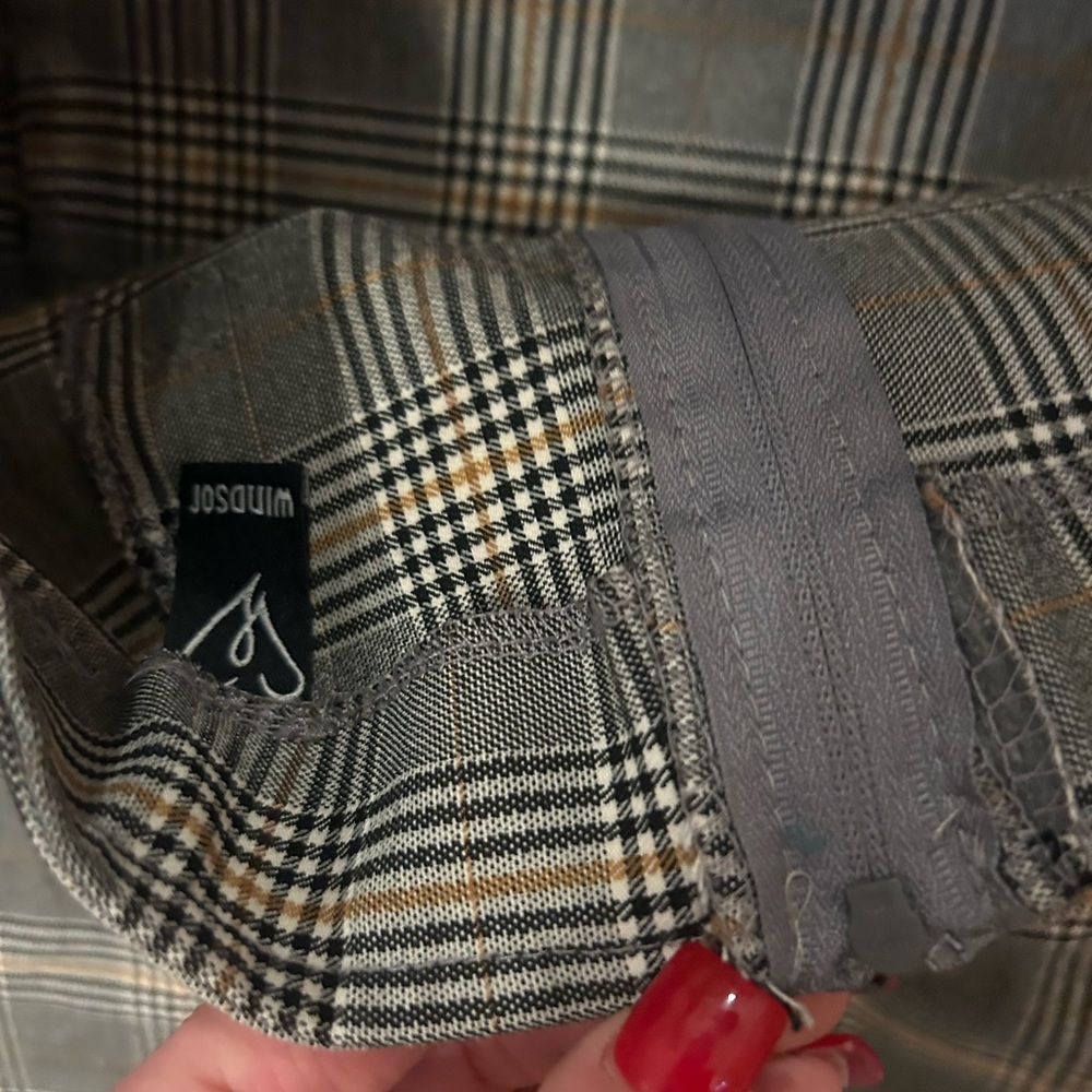 Plaid mini skirt with slit